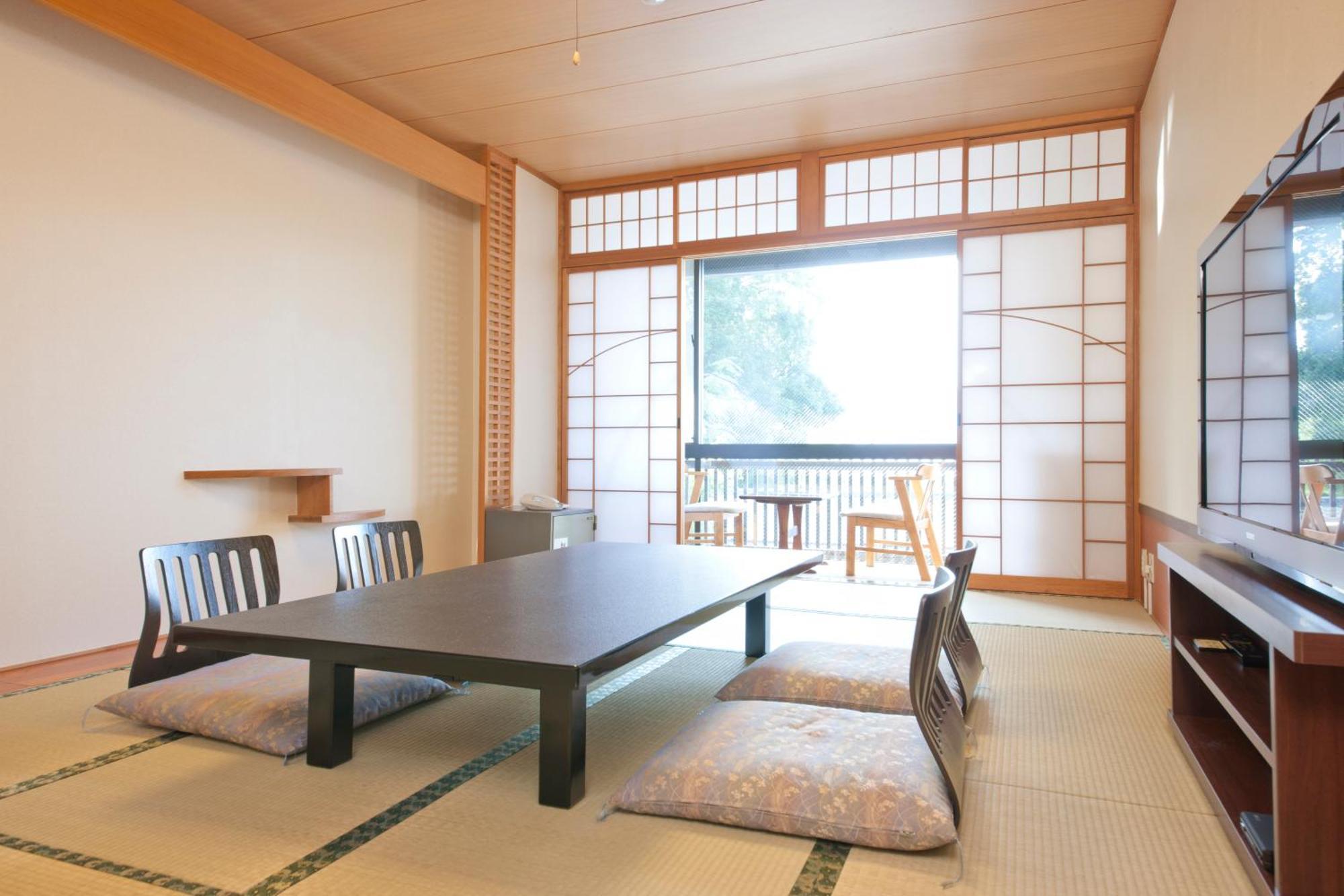 Kikunoya Ryokan 3*